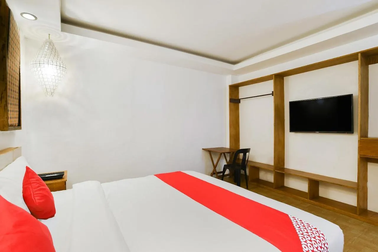 ** Отель Oyo 472 Poleng Villa Анхелес Филиппины