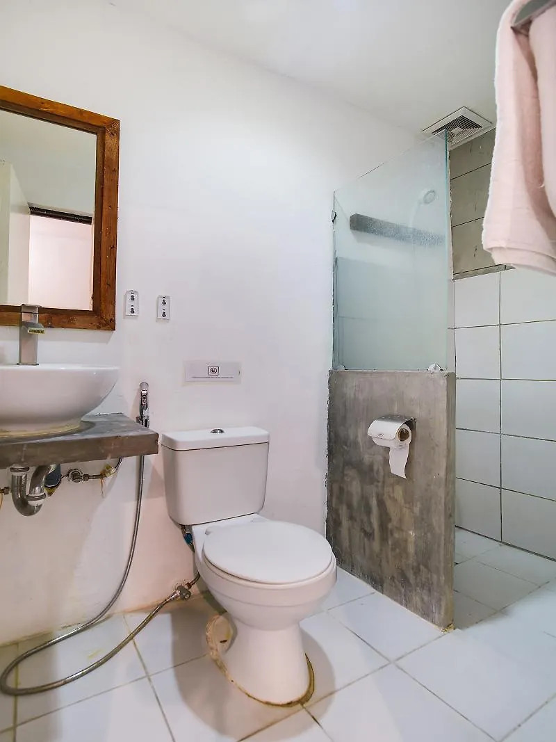 Отель Oyo 472 Poleng Villa Анхелес