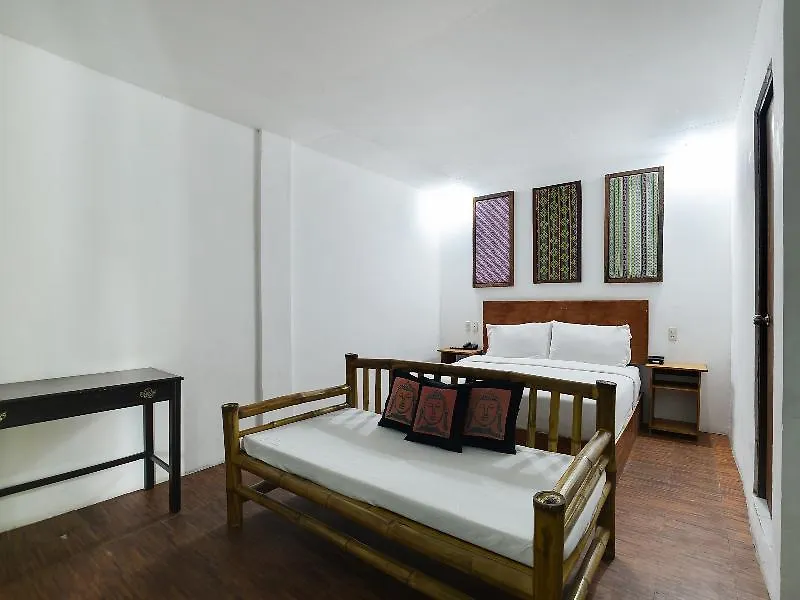 ** Отель Oyo 472 Poleng Villa Анхелес Филиппины