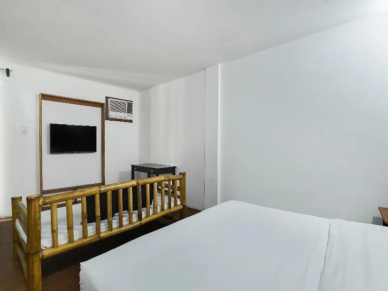 Oyo 472 Poleng Villa Анхелес Отель